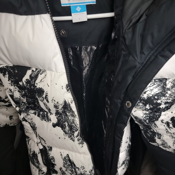 Columbia Abbott Peak Women's Insulated Coat - Picture 3 of 4